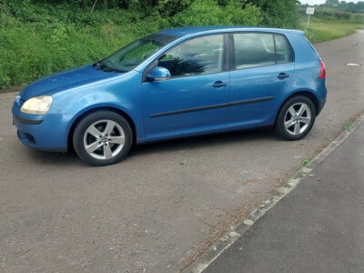 VOLKSWAGEN GOLF S Engine Size 1.4 Litres Fuel PETROL Body 5 DOOR HATCHBACK Transmission MANUAL Seats 5 Colour BLUE Reg Date 04/12/2006 Mileage: 86000 Reg AJ56 OYP