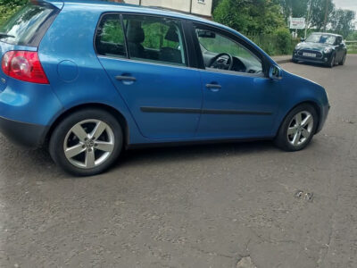 VOLKSWAGEN GOLF S Engine Size 1.4 Litres Fuel PETROL Body 5 DOOR HATCHBACK Transmission MANUAL Seats 5 Colour BLUE Reg Date 04/12/2006 Mileage: 86000 Reg AJ56 OYP