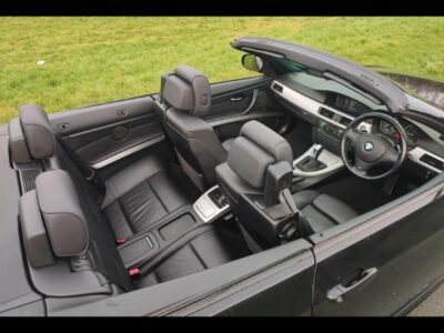 BMW MODEL 330D M SPORT AUTO  ENGINE SIZE 3.0 Litres FUEL DIESEL BODY 2 DOOR CONVERTIBLE TRANSMISSION AUTOMATIC SEATS 4 COLOUR BLACK REG DATE 23/09/2011 Mileage: 53000