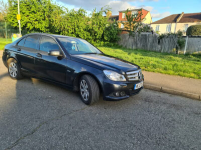 MERCEDES-BENZ C220 SE CDI BLUEEFFICIENCY Engine Size 2.2 Litres Fuel DIESEL Body 4 DOOR SALOON Transmission MANUAL Seats 5 Colour BLACK Reg Date 30/05/2012 Mileage: 71525 Reg ML12 DJD