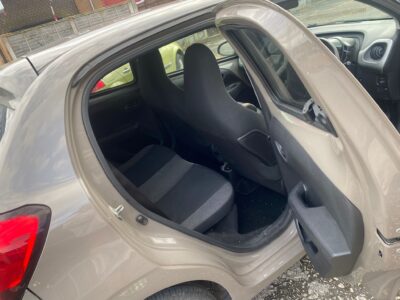 CITROEN MODELC1 FLAIR ENGINE SIZE 1.0 Litres FUEL PETROL BODY 5 DOOR HATCHBACK TRANSMISSION MANUAL SEATS 4 COLOUR GREY REG DATE 22/10/2014 Mileage: 53000