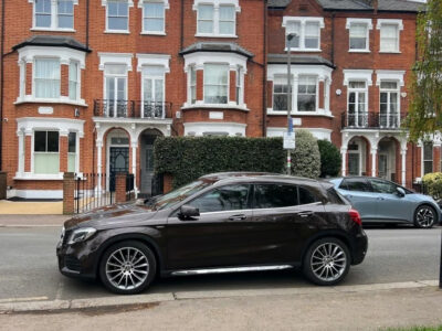 MERCEDES-BENZ N/A Engine Size N/A Fuel PETROL Body DOOR Transmission N/A Seats N/A Colour BROWN Reg Date 01/06/2022 Mileage: 72000 Reg B9SAM