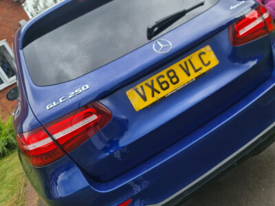 MERCEDES-BENZ GLC 250 AMG LINE PREM + 4M A Engine Size 2.0 Litres Fuel PETROL Body 5 DOOR ESTATE Transmission AUTOMATIC Seats 5 Colour BLUE Reg Date 25/09/2018 Mileage: 58500 Reg VX68 VLC