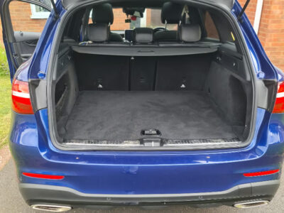 MERCEDES-BENZ GLC 250 AMG LINE PREM + 4M A Engine Size 2.0 Litres Fuel PETROL Body 5 DOOR ESTATE Transmission AUTOMATIC Seats 5 Colour BLUE Reg Date 25/09/2018 Mileage: 58500 Reg VX68 VLC