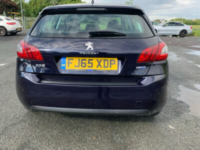 PEUGEOT 308 ACTIVE BLUE HDI S/S Engine Size 1.6 Litres Fuel DIESEL Body 5 DOOR HATCHBACK Transmission MANUAL Seats 5 Colour BLUE Reg Date 02/09/2015 Mileage: 142629 Reg FJ65XDP