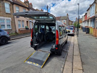 RENAULT KANGOO AUTHENTIQUE Engine Size 1.2 Litres Fuel PETROL Body 5 DOOR MPV Transmission MANUAL Seats 5 Colour GREY Reg Date 18/04/2007 Mileage 106200 Reg MRX07FTJ