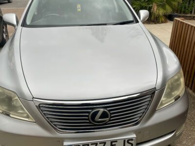 LEXUS MODELLS 460 SE-L A  ENGINE SIZE 4.6 Litres FUEL PETROL BODY 4 DOOR SALOON TRANSMISSION AUTOMATIC SEATS 5 COLOUR SILVER REG DATE 01/09/2007 Mileage: 14900 R777EJS