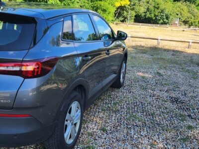 VAUXHALL MODEL GRANDLAND X SE TURBO S/S  ENGINE SIZE 1.2 Litres FUEL PETROL BODY 5 DOOR HATCHBACK TRANSMISSION MANUAL SEATS 5 COLOUR GREY REG DATE 31/05/2019  Mileage: 50850 SC19XTL