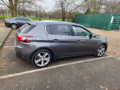 PEUGEOT MODEL 308 TECH EDITION PURETECH S/S ENGINE SIZE 1.2 Litres FUEL PETROL BODY 5 DOOR HATCHBACK TRANSMISSION MANUAL SEATS 5 COLOUR GREY REG DATE 18/01/2019 Mileage:  32860 ST68WKW