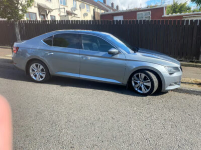 SKODA MODEL SUPERB SE L EXECUTIVE TDI  ENGINE SIZE 2.0 Litres FUEL DIESEL BODY5 DOOR HATCHBACK TRANSMISSION MANUAL SEATS 5 COLOUR GREY REG DATE 17/11/2016 Mileage: 180000 SH66 UKV