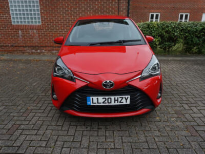 TOYOTA YARIS ICON VVT-I Engine Size 1.0 Litres Fuel PETROL Body 5 DOOR HATCHBACK Transmission MANUAL Seats 5 Colour RED Reg Date 07/08/2020 Mileage: 39307 Reg LL20 HZY