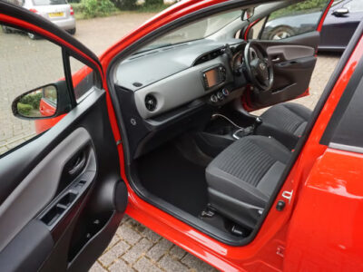 TOYOTA YARIS ICON VVT-I Engine Size 1.0 Litres Fuel PETROL Body 5 DOOR HATCHBACK Transmission MANUAL Seats 5 Colour RED Reg Date 07/08/2020 Mileage: 39307 Reg LL20 HZY