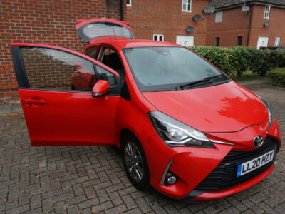 TOYOTA YARIS ICON VVT-I Engine Size 1.0 Litres Fuel PETROL Body 5 DOOR HATCHBACK Transmission MANUAL Seats 5 Colour RED Reg Date 07/08/2020 Mileage: 39307 Reg LL20 HZY