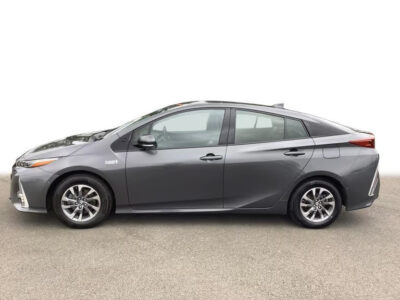 TOYOTA PRIUS HYBRID Engine Size N/A Fuel HYBRID ELECTRIC Body DOOR Transmission N/A Seats 5 Colour GREY Reg Date 01/12/2019 Mileage: 200000 Reg LV16 LKE