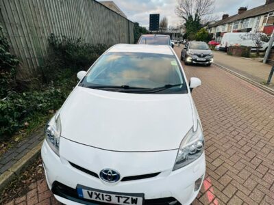 TOYOTA PRIUS T SPIRIT VVT-I CVT Engine Size 1.8 Litres Fuel PETROL/ELECTRIC Body 5 DOOR HATCHBACK Transmission CVT Seats 5 Colour WHITE Reg Date 01/03/2013 Mileage: 234000 Reg VX13TZW