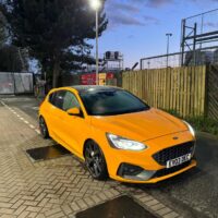 FORD FOCUS ST ENGINE SIZE 2.3 Litres FUEL PETROL BODY 5 DOOR HATCHBACK TRANSMISSION MANUAL SEATS 5 COLOUR ORANGE REG DATE 30/10/2019 42300 Miles KR69 YXE