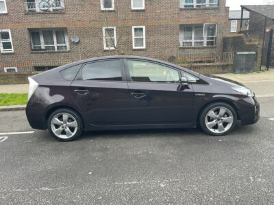 TOYOTA PRIUS T SPIRIT VVT-I CVT Engine Size 1.8 Litres Fuel PETROL/ELECTRIC Body 5 DOOR HATCHBACK Transmission CVT Seats 5 Colour BLACK Reg Date 10/05/2013 Mileage: 97200 Reg LD13NLL