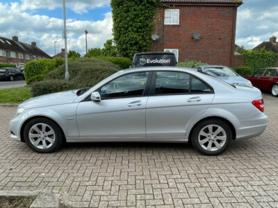 MERCEDES-BENZ C180 SE BLUEEFFICIENCY AUTO Engine Size 1.8 Litres Fuel PETROL Body 4 DOOR SALOON Transmission AUTOMATIC Seats 5 Colour SILVER Reg Date 27/06/2011 Mileage: 51000 Reg KP11UTH